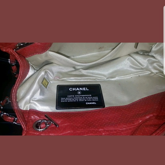 Chanel red bag - Picture 8 of 8